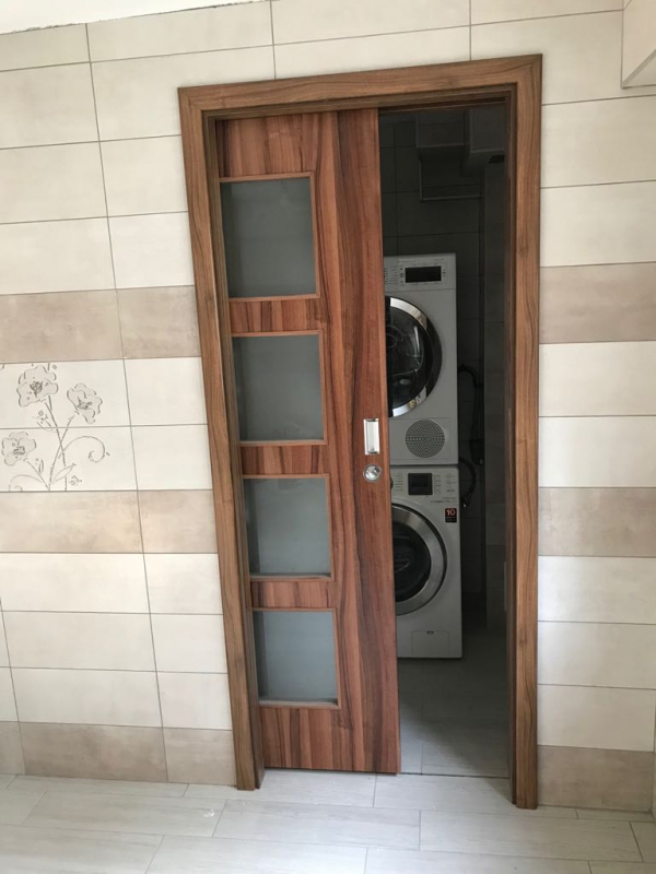 USI GLISANTE APLICATE PE PERETE - 1 CANAT 11