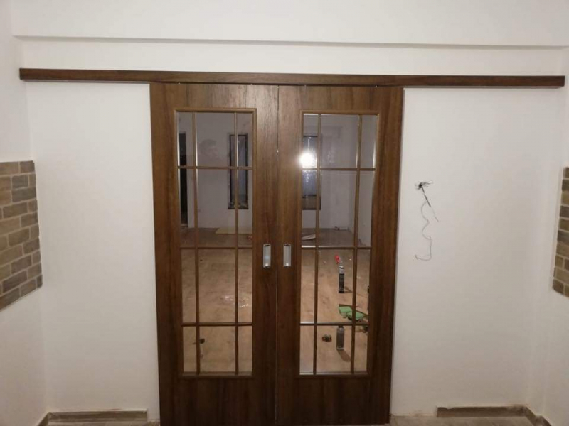 USI GLISANTE APLICATE PE PERETE - 2 CANATURI 9