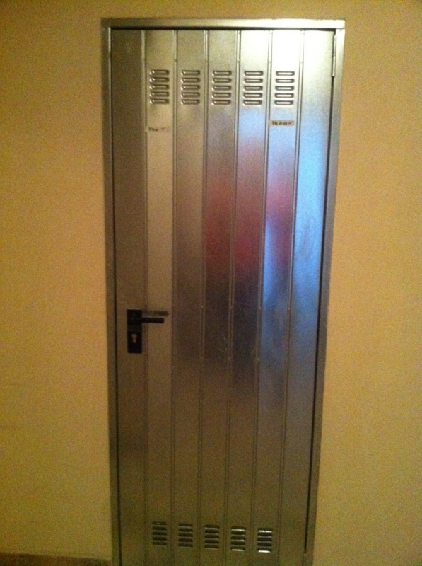 USI METALICE TEHNICE 3