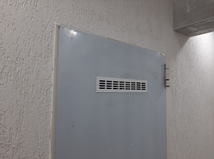 Grila metalica de aerisire / ventilatie 400 x 80 mm [4]