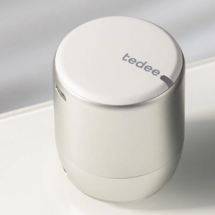 Incuietoare SMART motorizata Tedee PRO - Silver [2]