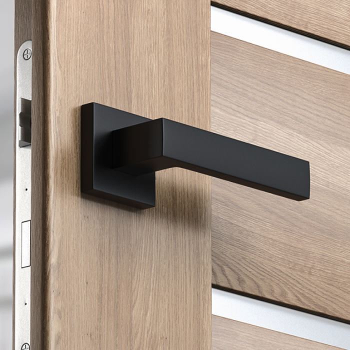 Pachet 20 x Maner QUBIK negru mat si rozeta patrata PZ / BB [4]