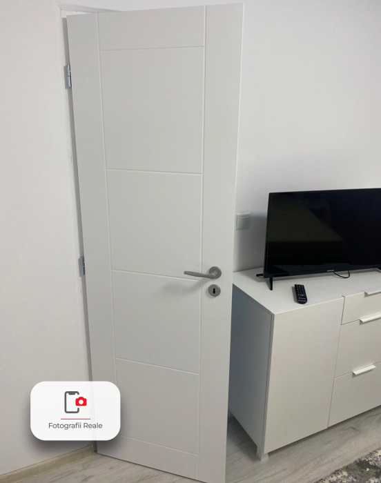 Usa cu toc reglabil HDF PORTA VECTOR W ST/DR [4]