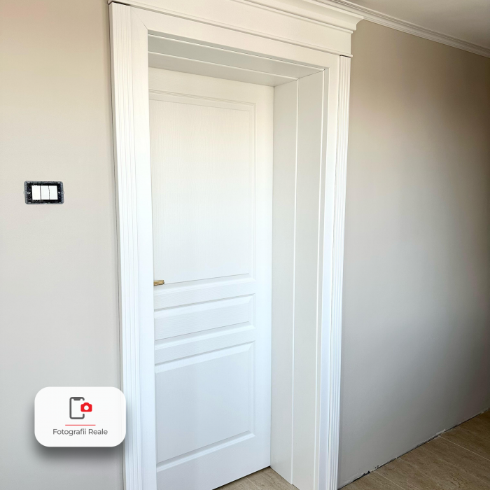 Usa de interior PORTA VIENA cu modul Retro - Pervaz de tip capitel si Cornisa [4]