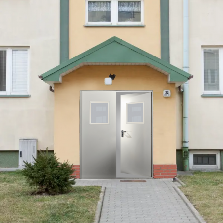 Usi Metalice Vitrate - Usa intrare scara bloc - Izolatie termica cu vata minerala si geam termopan