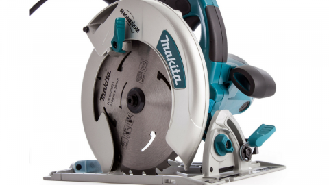 FIERESTRĂU CIRCULAR DE MANĂ MAKITA 5008MG [1]