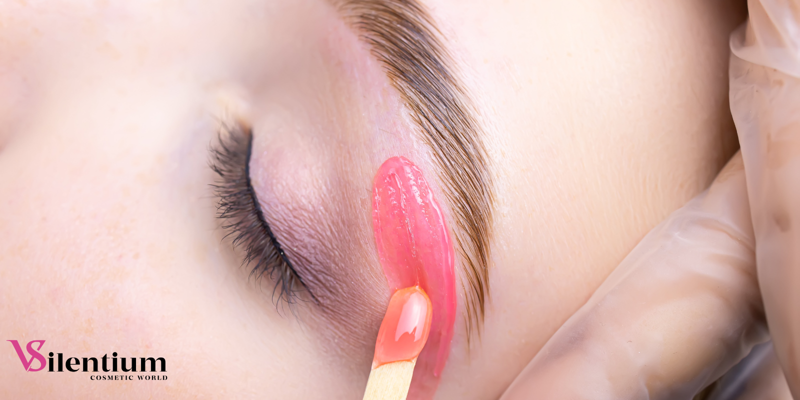 Ghid pentru epilarea facială: sprâncene, mustață și zone delicate