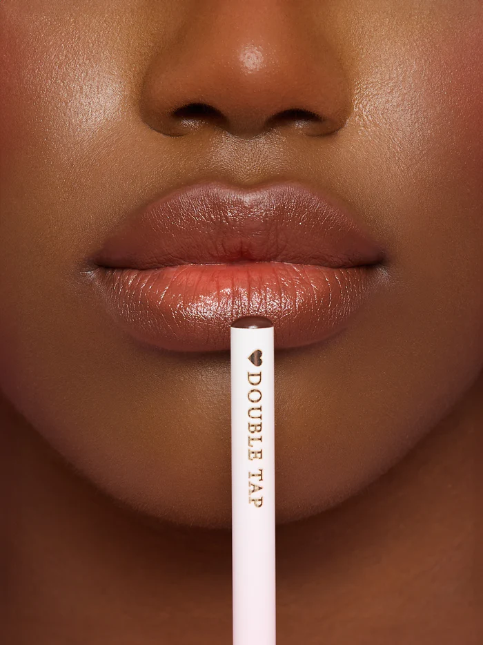 Set P.Louise Take Me Away – 10 Creioane de Buze [7]