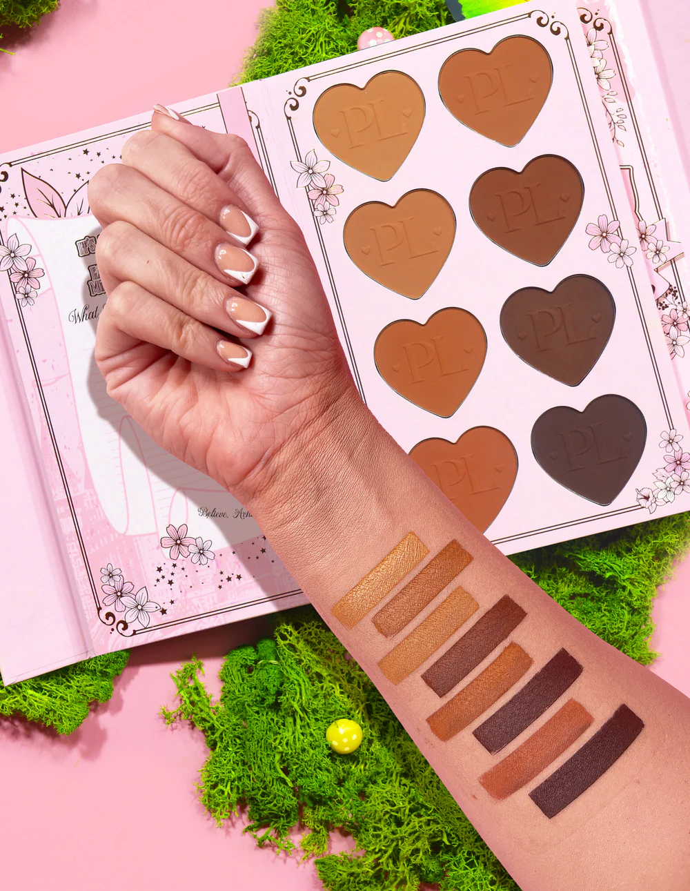 P.Louise A Brand New Chapter - Chapter One paletă 4în1 tip carte [3]