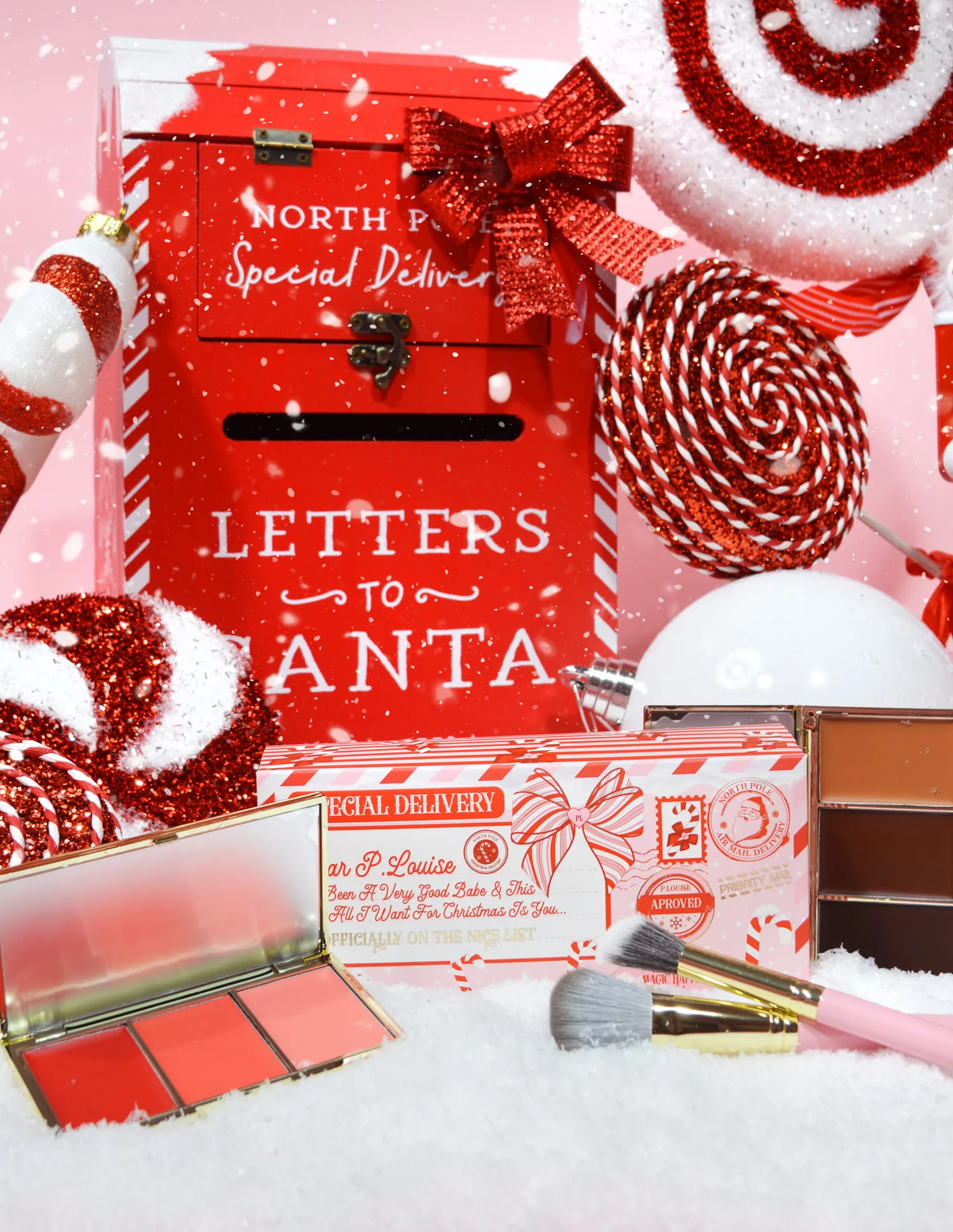 Toate produsele - P. Louise Letter To Santa - set blush, bronzer + 2 pensule