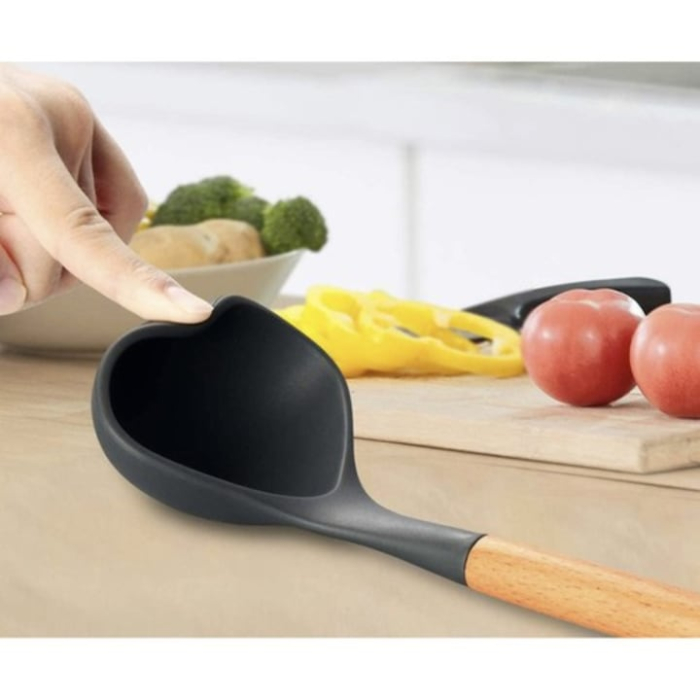 Set complet de 11 ustensile de bucatarie VarioShop® din silicon cu maner din lemn, ideal pentru gatit zilnic si preparate deosebite, Negru/Crem [6]