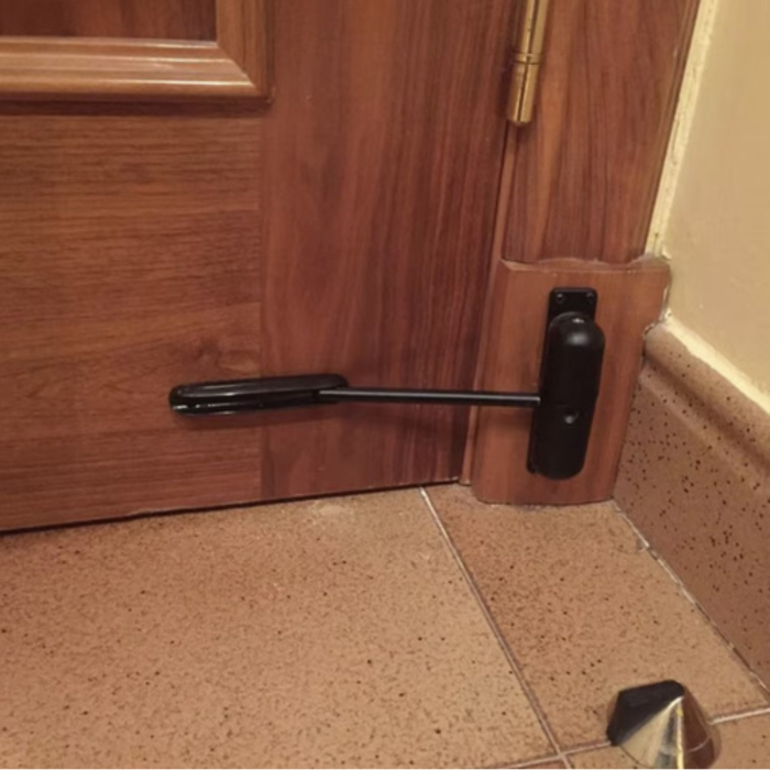 Amortizor usa inchidere automata VarioShop®, universal, pentru usi de pana la 60 kg, montaj simplu, reglare viteza, kit complet inclus, negru [10]