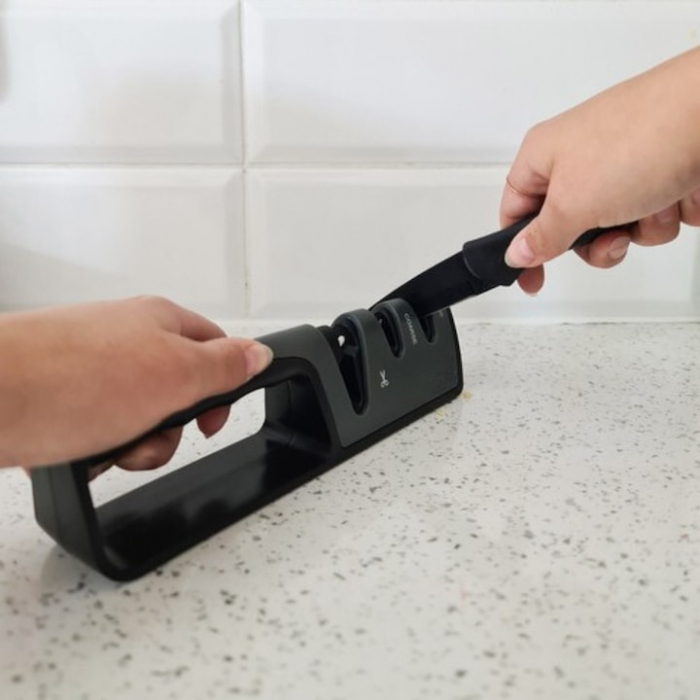 Aparat profesional manual pentru ascutit cutite si foarfece 3 in 1 VarioShop®, suprafata anti alunecare, simplu si rapid, negru [5]
