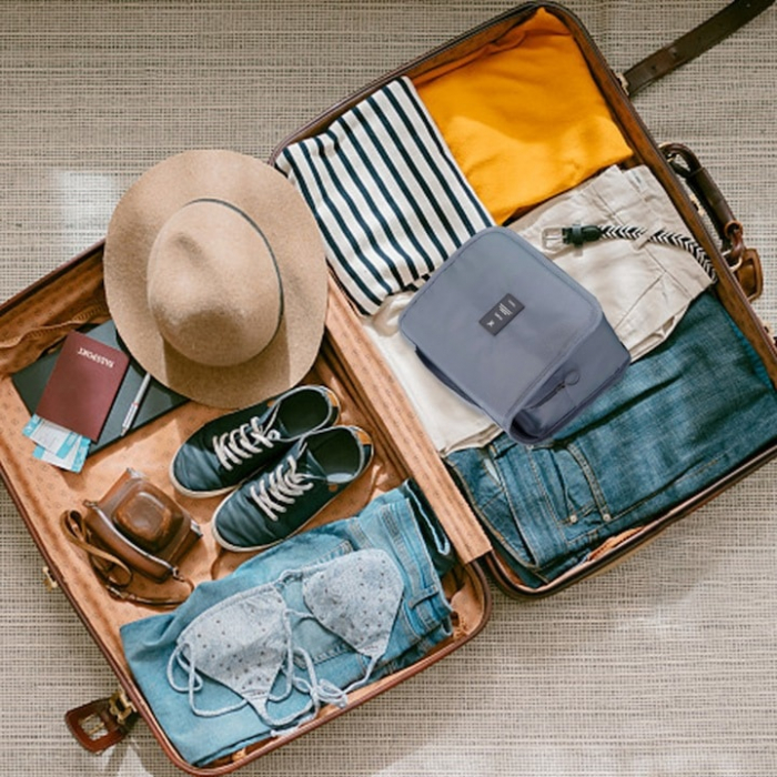 Geanta de Cosmetice VarioShop®, pentru Voiaj si Transport, Produse de Igiena Personala, Impermeabila, Design Compact, Pliabila, 21, 5 cm x 24 cm x 8 cm, Gri [16]