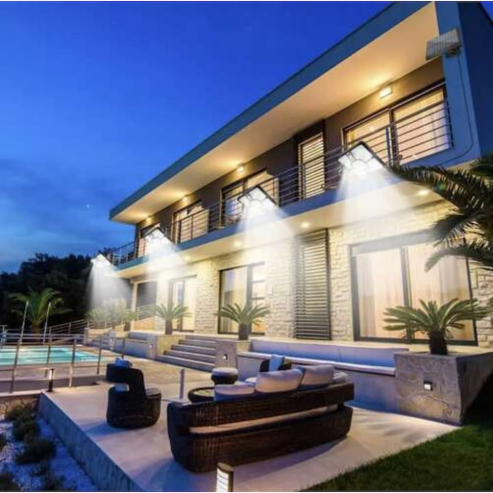 Lampa solara LED VarioShop®, 220 SMD + 15 COB cu senzor de miscare si telecomanda, 4 moduri iluminare, IP 65, panou solar, pentru gradina, curte, alee, Negru [2]