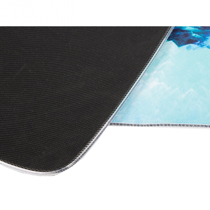 Mousepad de gaming VarioShop® cu iluminare LED, Confectionat din material flexibil, antiaderent si rezistent la umiditate, 4 module de iluminat, 7 culori, Calitate premium, Dimensiuni 80 x 30 x 0.3 cm [11]