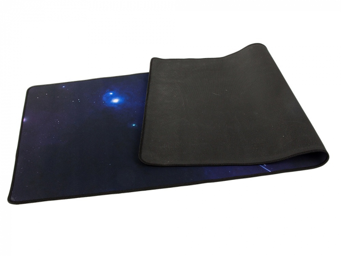 Mousepad de gaming VarioShop®, cu model cosmos cu planete, Confectionat din material flexibil, Antiaderent si rezistent la umiditate, Calitate premium, Dimensiuni 80 x 30 x 0.2 cm, Negru [16]