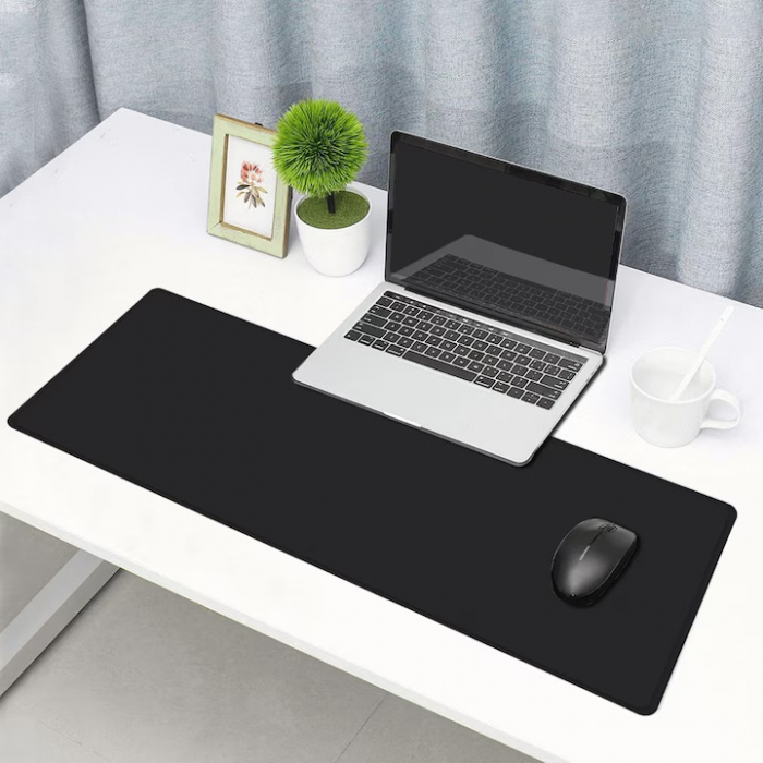 Mousepad Mare VarioShop®, Pentru Gaming, Birou, Office, Antiderapant, Cusaturi Anti-Rupere, Cauciucat, Waterproof, model Simplu, 89 x 40 cm, Negru Mat [32]