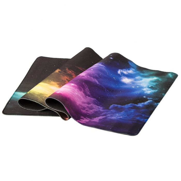 Mousepad pentru gaming VarioShop®, model cosmos, confectionat din material flexibil, antiaderent, rezistent la apa, cusaturi anti-rupere, dimensiuni 80 x 30 cm, Multicolor [15]