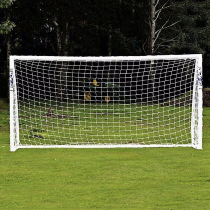 Plasa pentru poarta de fotbal VarioShop®, HDPE ranforsat 2 mm, rezistenta la intemperii, pentru antrenament si gradina, alba, 213x150x90 cm [3]