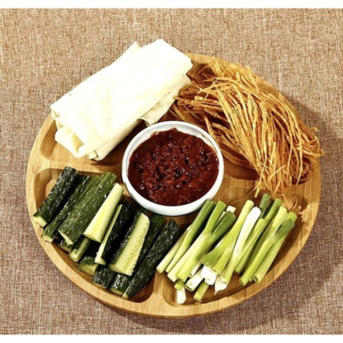 Platou rotativ din bambus VarioShop®, pentru servirea gustarilor, aperitivelor si deserturilor, servire eleganta cu 5 compartimente, 33 x 4 cm, Bej [5]