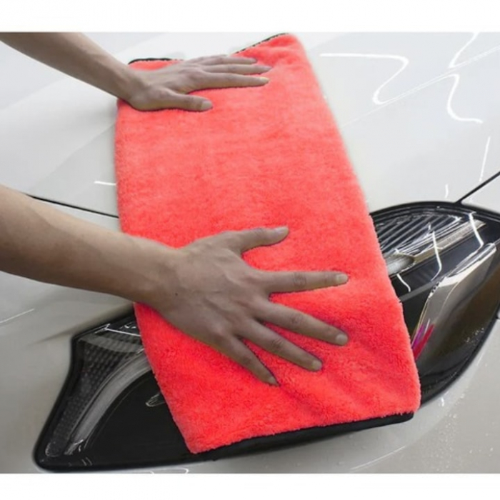 Prosop din microfibra pentru uscare auto VarioShop®, moale si pufos, doua fete practice, indepartate eficienta a apei, agatatoare, dimensiune mare 60 x 90 cm, Rosu/Negru [7]