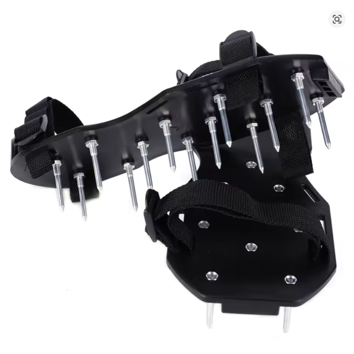 Set 2 aeratoare manuale pentru gazon VarioShop®, cu 26 de tepi din otel, talpi cu curele reglabile pentru afanarea solului, cresterea ierbii si drenaj eficient in gradina, Negru [10]