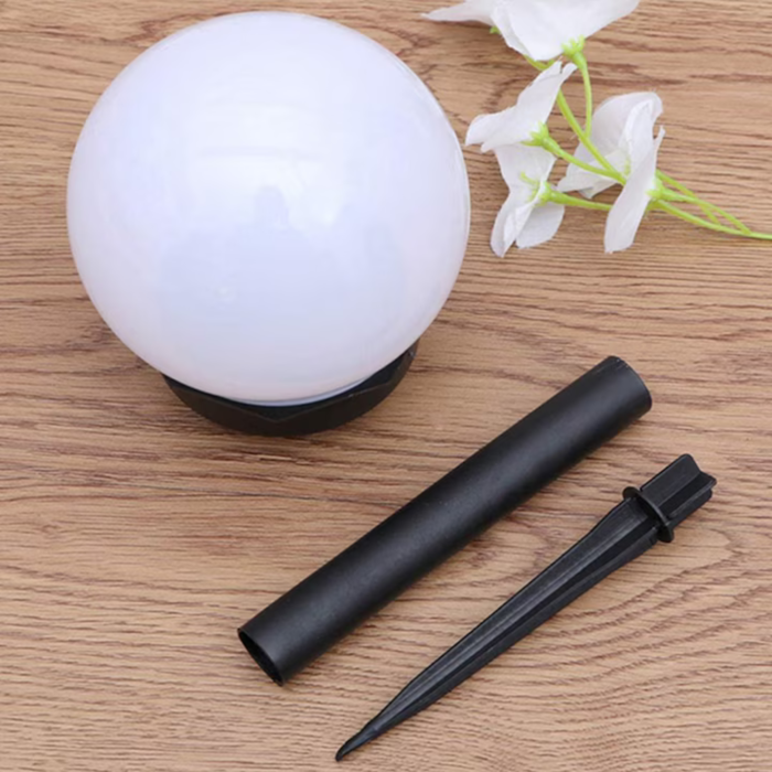 Set 4 lampi solare VarioShop®, de exterior, pentru gradina, tip glob, LED cu autonomie pana la 10 ore, impermeabilitate IP65, incarcare solara, rezistente la intemperii, Alb [17]