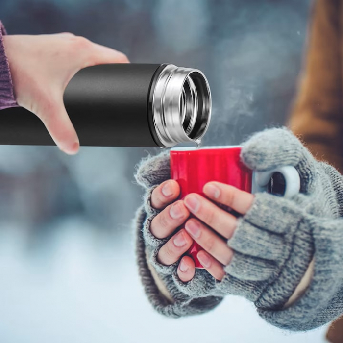 Termos smart cu afisaj LED VarioShop®, Afisarea Temperaturii, Pastreaza Bautura Fierbinte sau Rece timp de 12 ore, Otel Inoxidabil, Capacitate 500 ml, Dimensiune 21.5 x 6.7 cm, Negru [21]