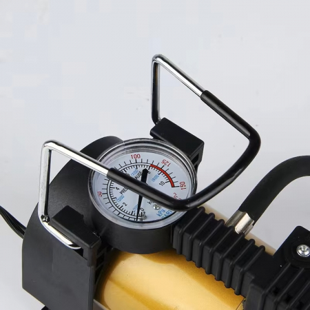 Compresor auto portabil VarioShop®, 12V, 150 PSI, 10 BAR, cu manometru si accesorii pentru umflat roti, mingi si saltele gonflabile, 16 x 15 cm [6]