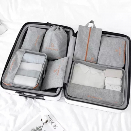 Set de 7 organizatoare de calatorie VarioShop, pentru produse cosmetice, imbracaminte, incaltaminte, accesorii electronice, material impermeabil, economisire spatiu, Gri [1]