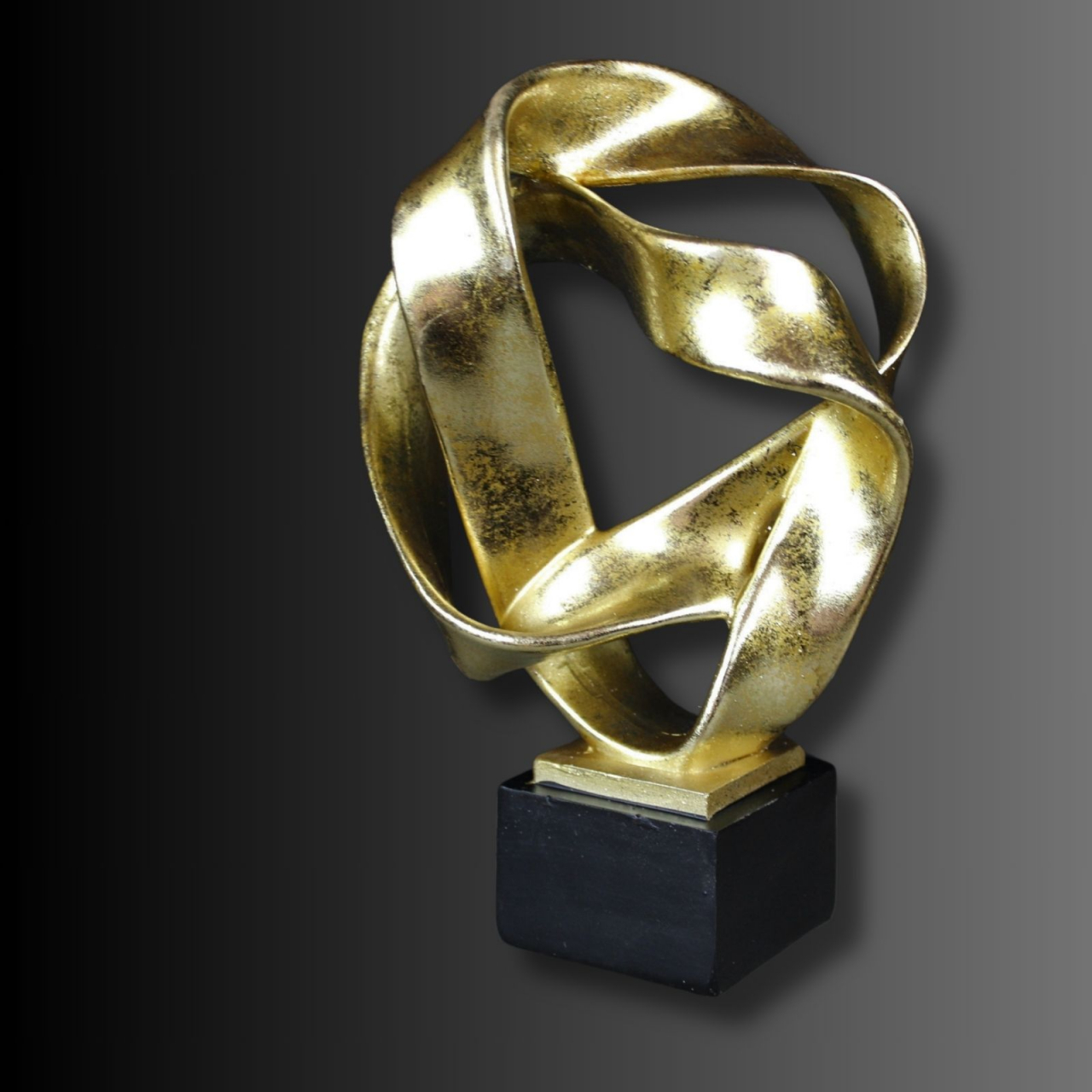 Statuetǎ decorativă LEGATURI DE AUR [3]