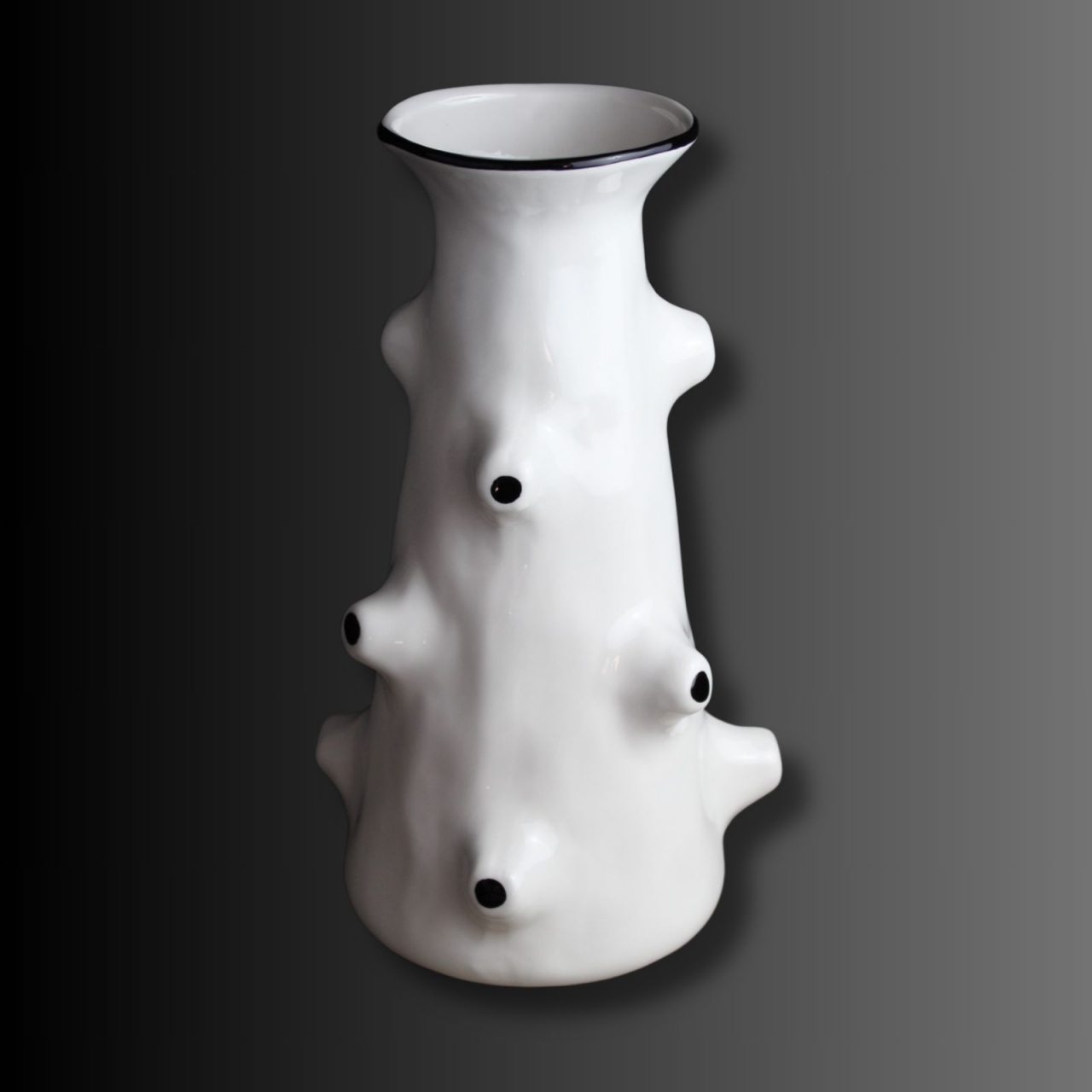 CORALLO, vazǎ decorativă inspiratǎ de forma coralilor [3]