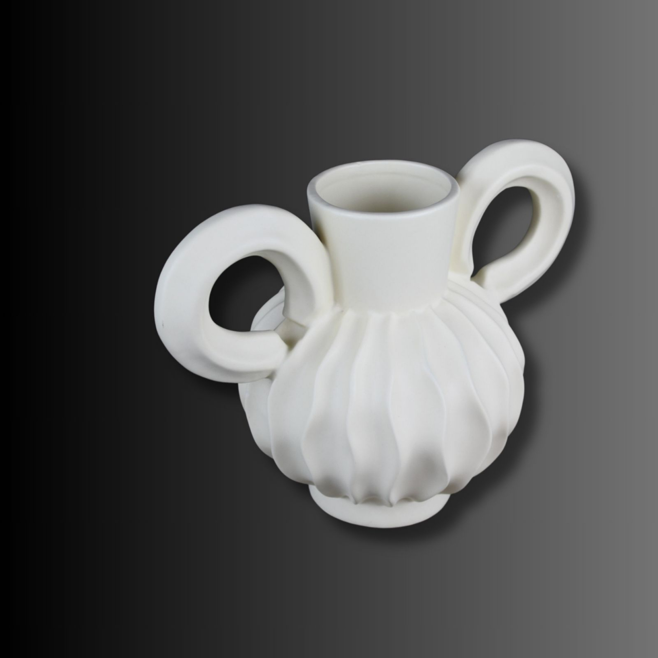 Vazǎ decorativă VAZǍ CU MÂNERE ,FLUİDǍ [3]