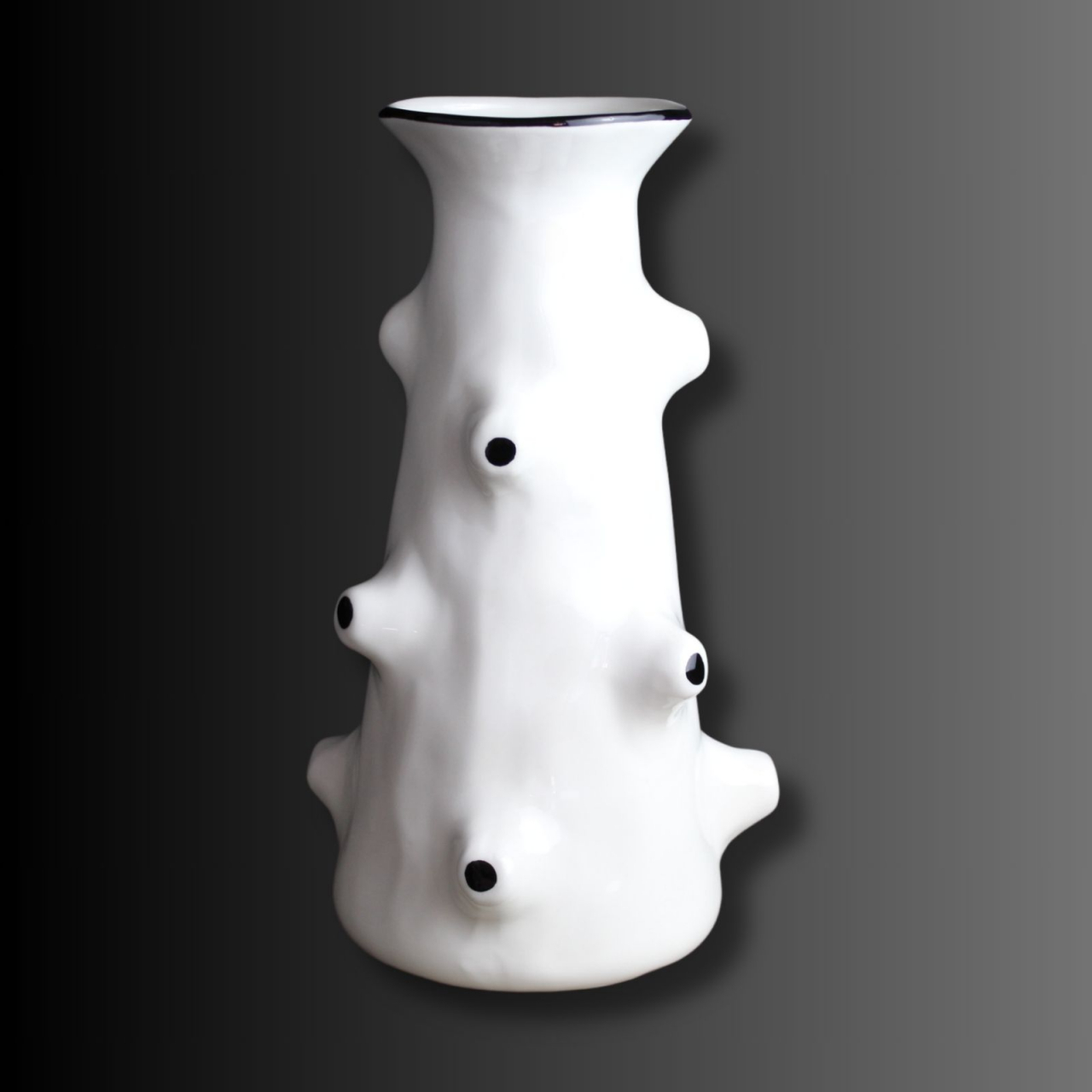 CORALLO, vazǎ decorativă inspiratǎ de forma coralilor [2]