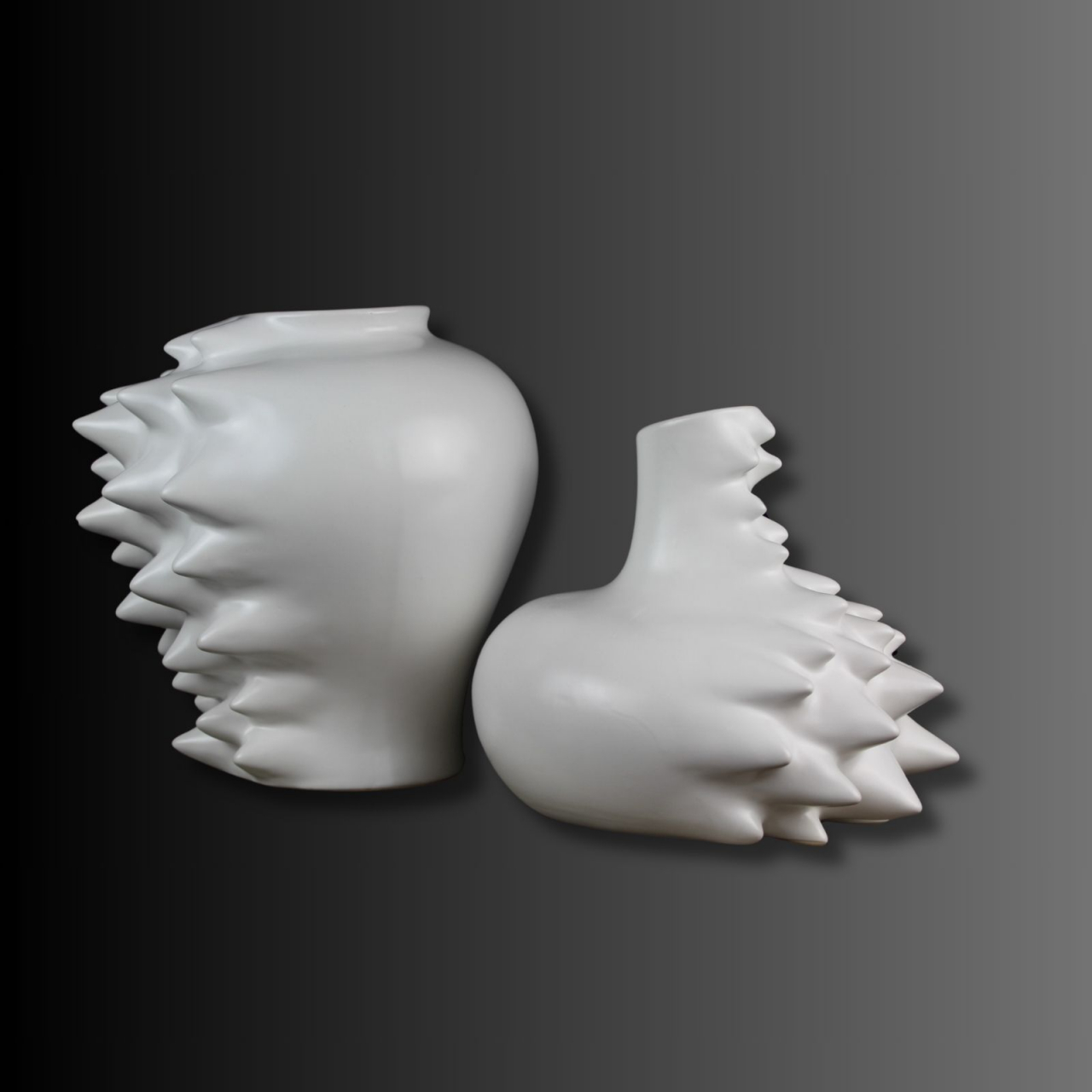 Tornadǎ Albǎ, vaza decorativă [4]