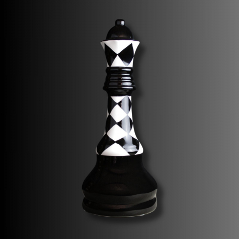 Figurine si statuete - HARLEQUEEN, statuetǎ decorativă in formǎ de reginǎ de sah