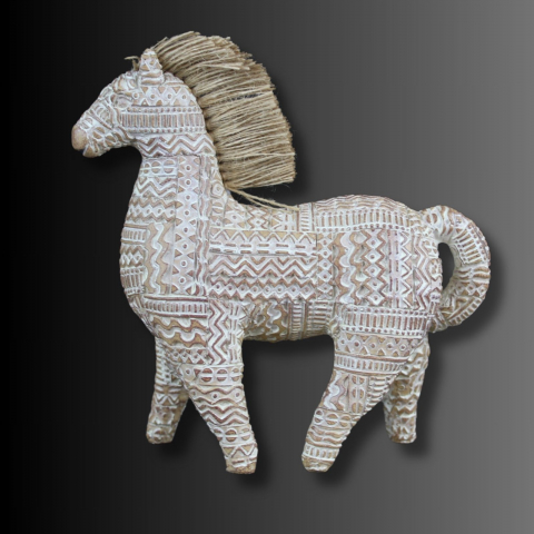 Figurine si statuete - Statueta CAL NOMAD coama naturală