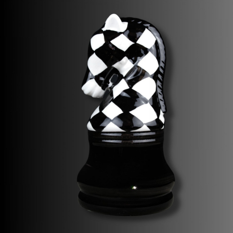 Statuetǎ decorativă GAMBIT [1]