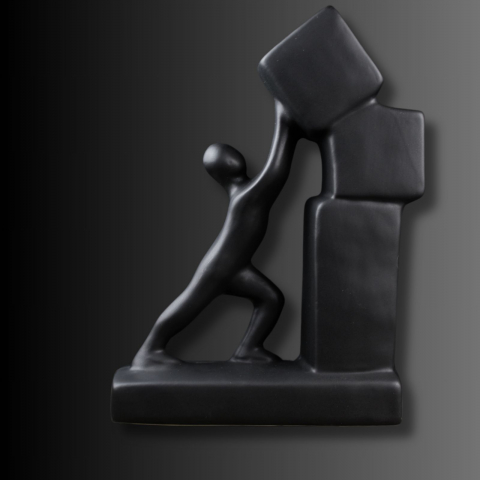 Figurine si statuete - THE STRUGGLE, statuetǎ decorativă