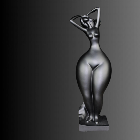 Figurine si statuete - STATUETA FEMEIA INCREZATOARE