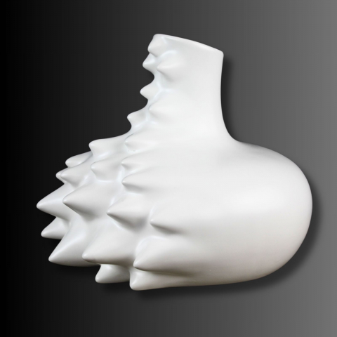 Tornadǎ Albǎ, vaza decorativă [1]