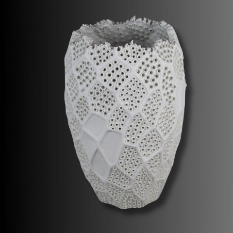 Vazǎ Lace, delicatețea dantelei [2]