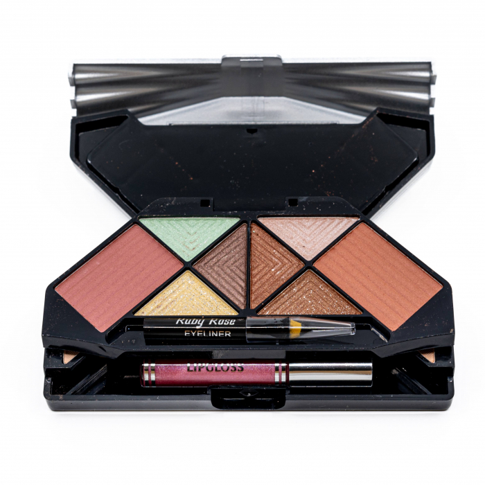 Trusa de Machiaj cu 4 Etaje [10]