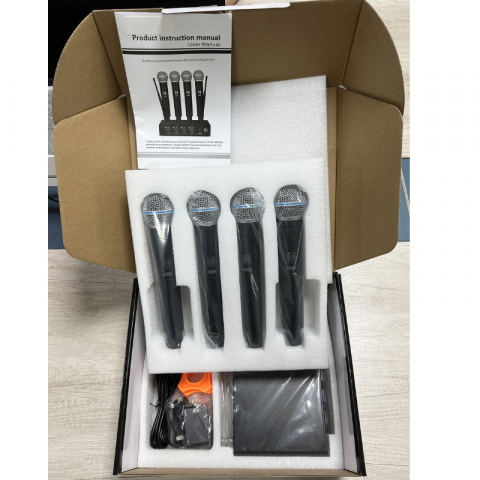 Set 4 microfoane wireless profesionale [1]