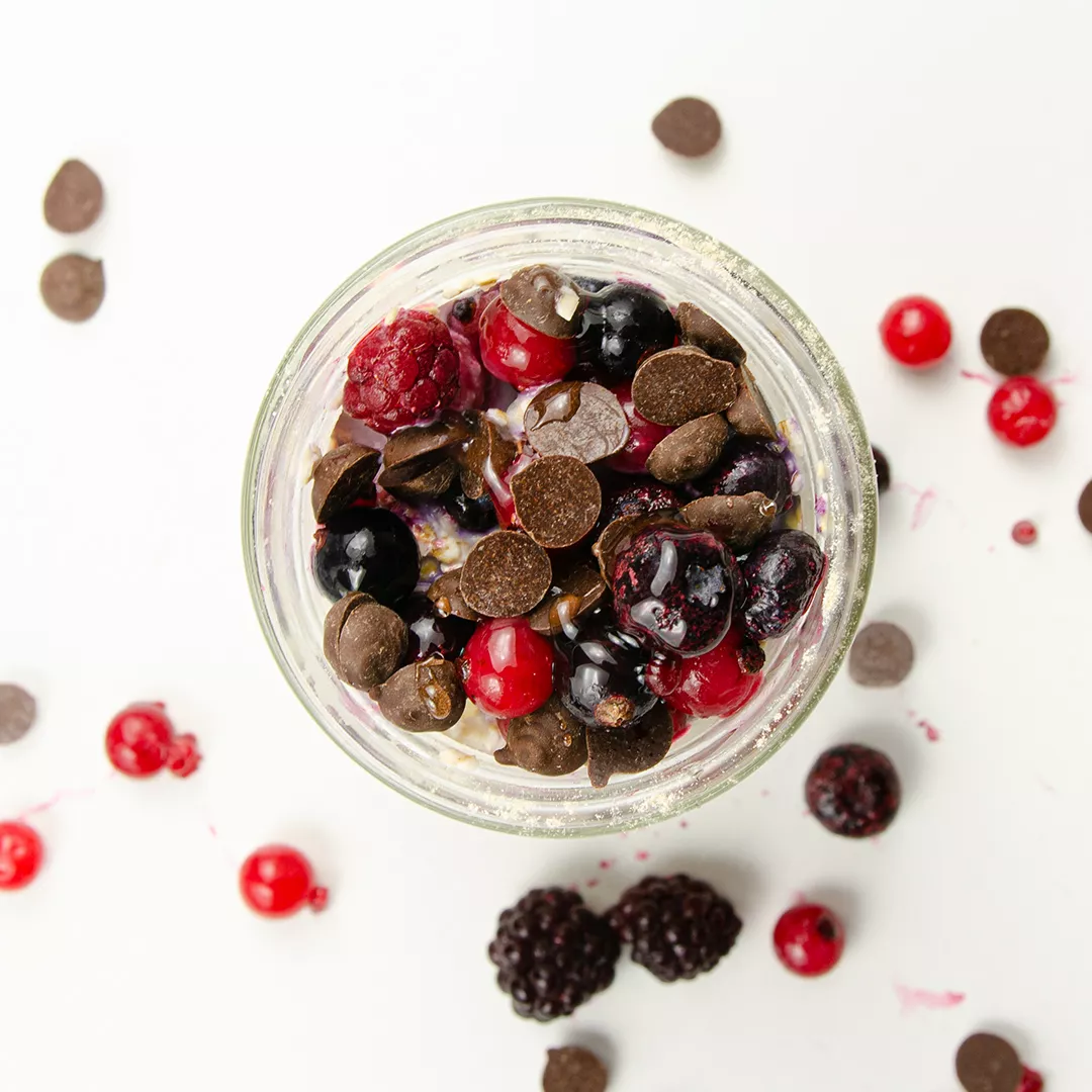 Oats To Go - High Protein ECO (Deliciu de ovăz cu semințe de chia, pudră de curmale și conținut sporit de proteine) pentru energie maximă ,110g [3]