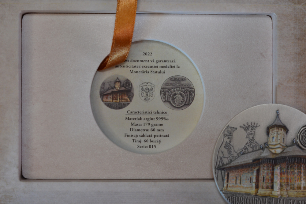MEDALIA MOLDOVITA - BIJUTERIE A ARHITECTURII ROMANESTI [3]