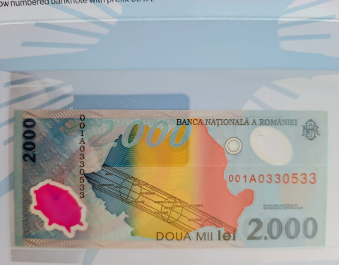 BANCNOTE ROMANIA - 2000 LEI ECLIPSA SERIA 001A