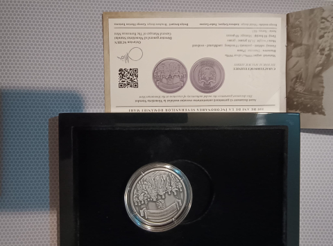 MEDALISTICA - MEDALIA 100 DE ANI DE LA INCORONAREA SUVERANILOR ROMANIEI MARI