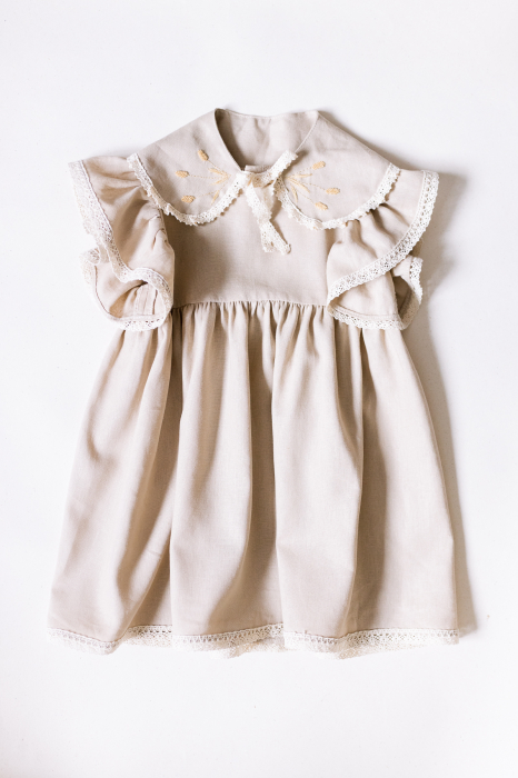Rochie de in bej cu guler detasabil brodat manual [1]